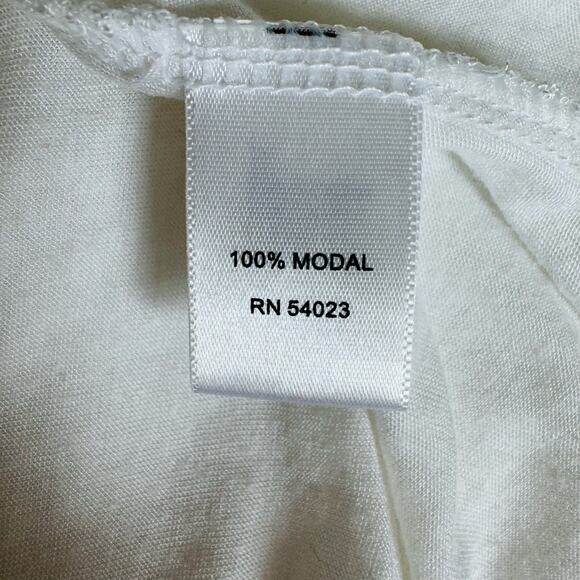 Banana Republic Womens White Ruffle Weavy Button Down Feminine Tank Top Sz Large - Picture 6 of 8